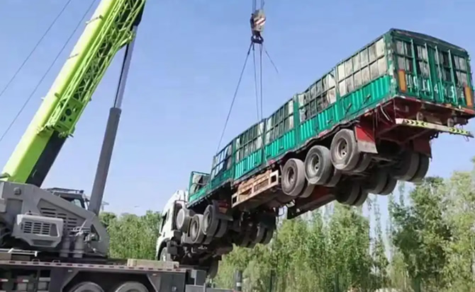 临沭道路脱困救援案例